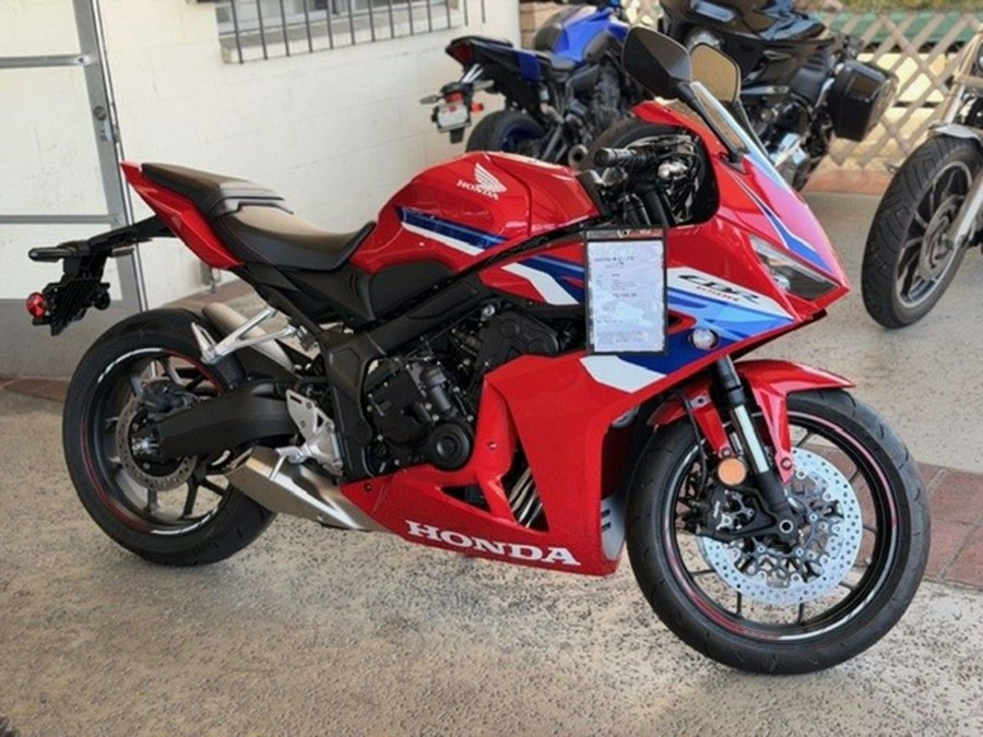 2026 Honda CBR650R E-Clutch