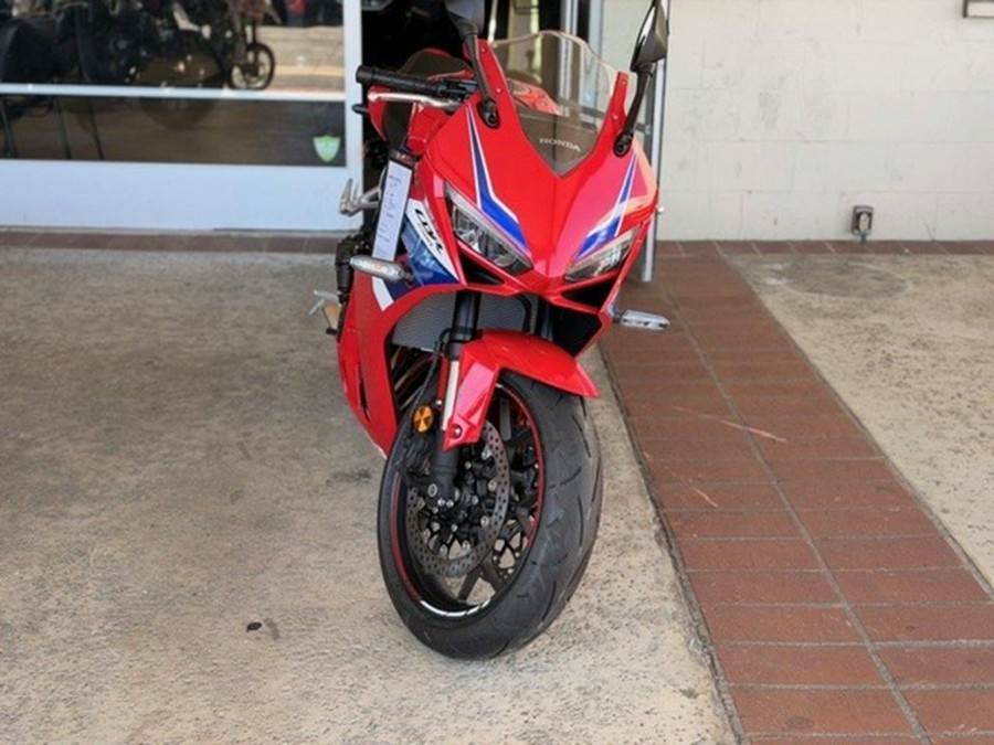 2026 Honda CBR650R E-Clutch