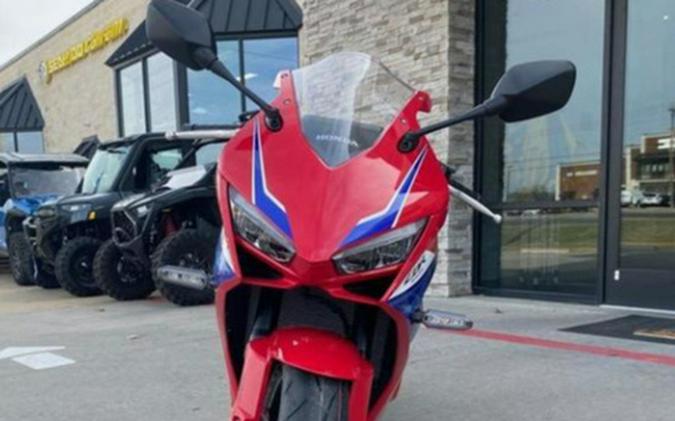 2026 Honda CBR650R E-Clutch