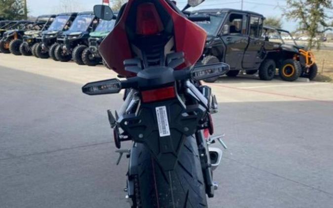 2026 Honda CBR650R E-Clutch