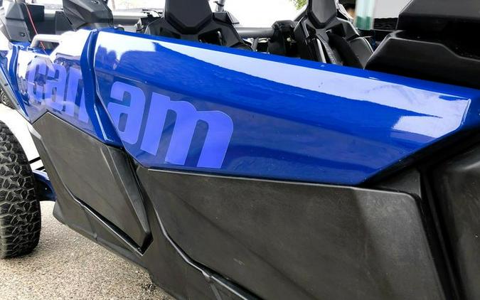 2020 Can-Am® Maverick™ X3 MAX X™ rs Turbo RR Hyper Silver, Intense Blue & Manta Green