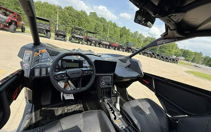 2026 Can-Am Maverick X3 X Ds Turbo RR Triple Black_4.5 In