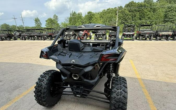 2026 Can-Am Maverick X3 X Ds Turbo RR Triple Black_4.5 In