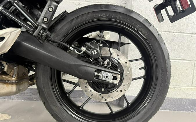 2026 Triumph Thruxton 400