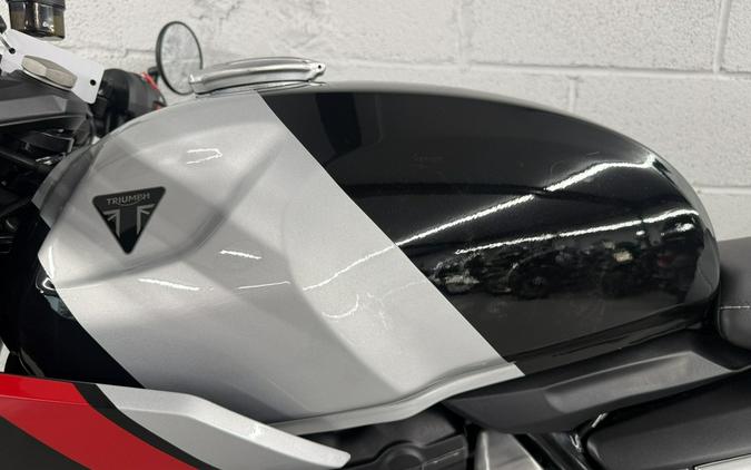 2026 Triumph Thruxton 400