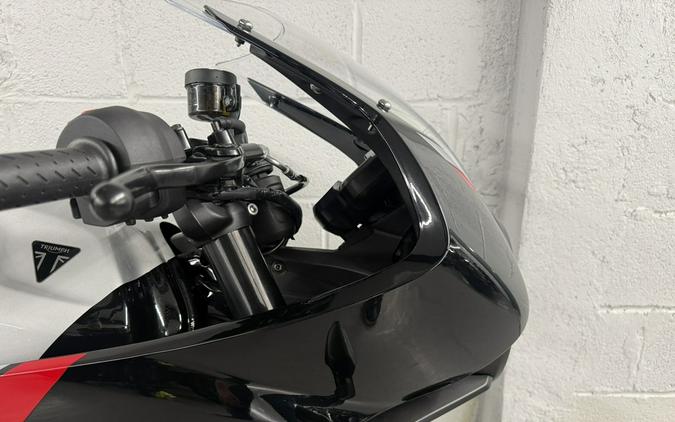 2026 Triumph Thruxton 400