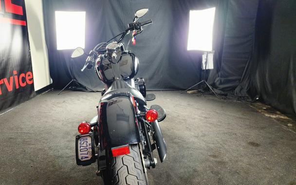 2014 HARLEY-DAVIDSON FLS - C051812