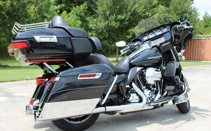 2015 Harley-Davidson® FLHTKL - Ultra Limited Low