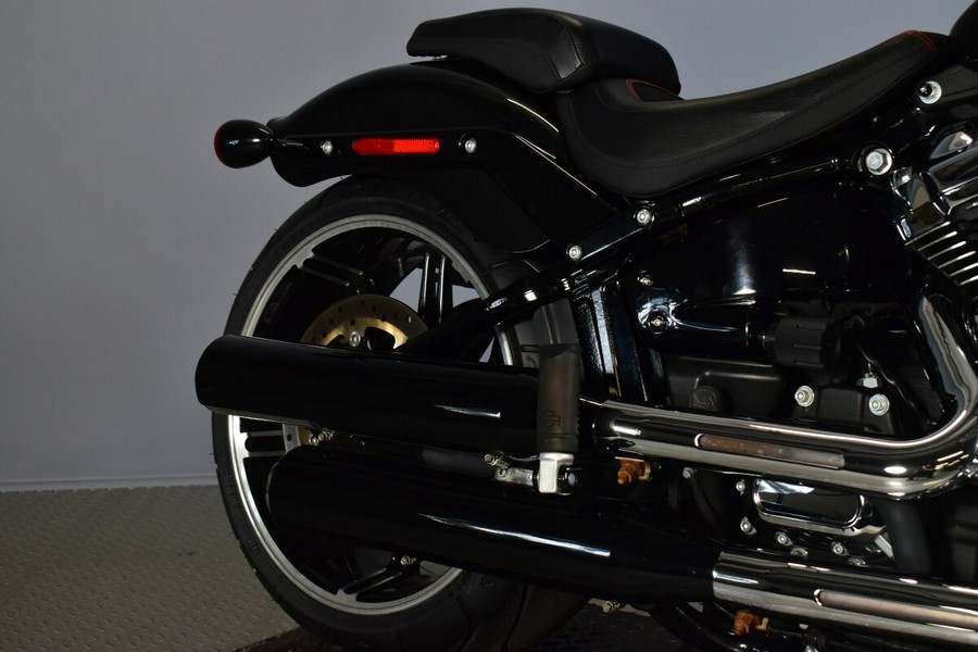 2018 Harley-Davidson Breakout