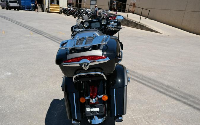 2025 INDIAN MOTORCYCLE ROADMASTER WITH POWERBAND AUDIO PACKAGE