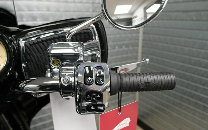 2025 INDIAN MOTORCYCLE ROADMASTER WITH POWERBAND AUDIO PACKAGE