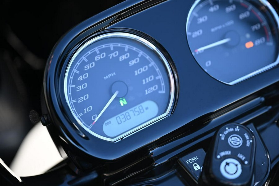 2019 Harley-Davidson® FLTRXS - Road Glide® Special