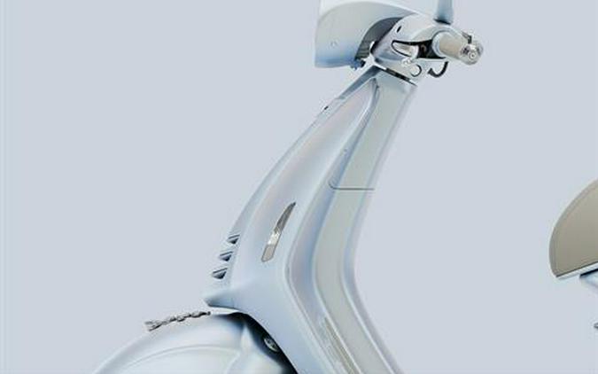 2025 Vespa 946 Snake 150