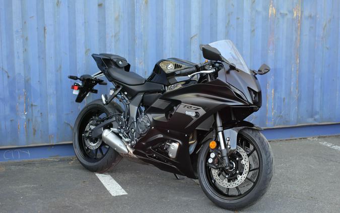 2025 Yamaha YZF R7