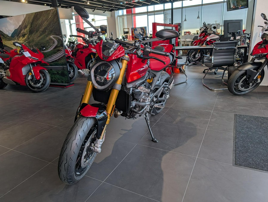 2026 Ducati Monster SP