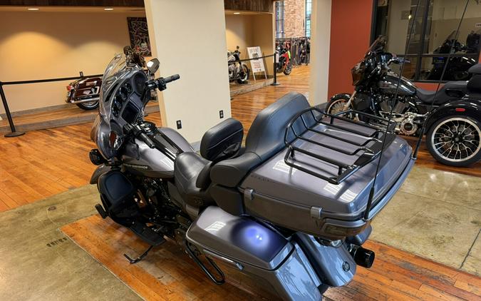 Used 2020 Harley-Davidson CVO Limited Grand American Touring Motorcycle For Sale Near Memphis, TN