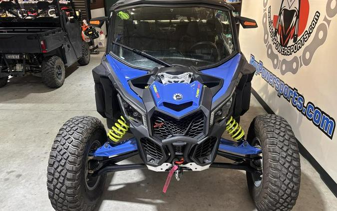 2020 Can-Am® Maverick™ X3 X™ rs Turbo RR Hyper Silver, Intense Blue & Manta Green