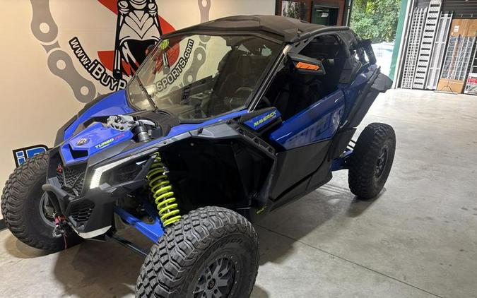 2020 Can-Am® Maverick™ X3 X™ rs Turbo RR Hyper Silver, Intense Blue & Manta Green