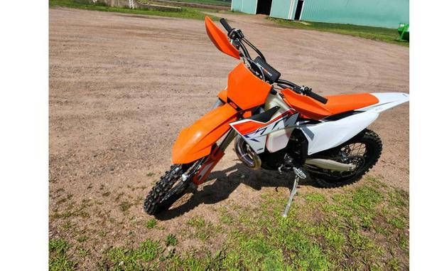 2023 KTM XC 300