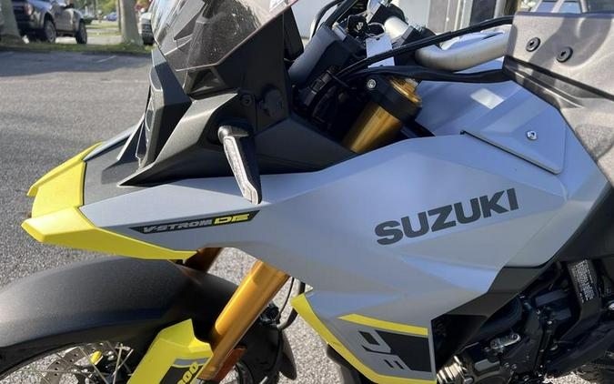 2023 Suzuki V-Strom 800DE