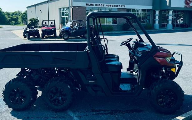 2024 Can-Am® Defender 6x6 XT HD10