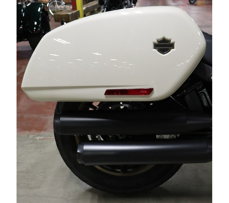 2023 Harley-Davidson Low Rider® ST