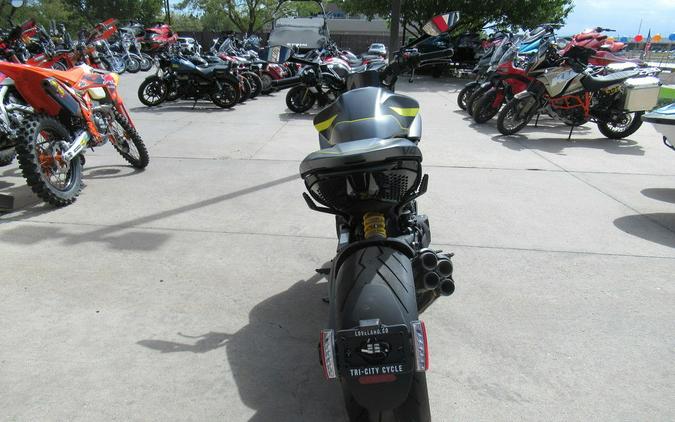2026 Ducati Diavel V4 Black Roadster