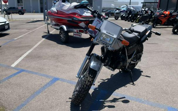2025 Yamaha TW200 CA