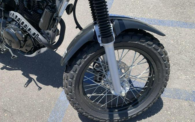 2025 Yamaha TW200 CA