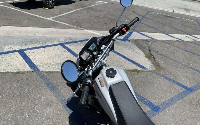 2025 Yamaha TW200 CA