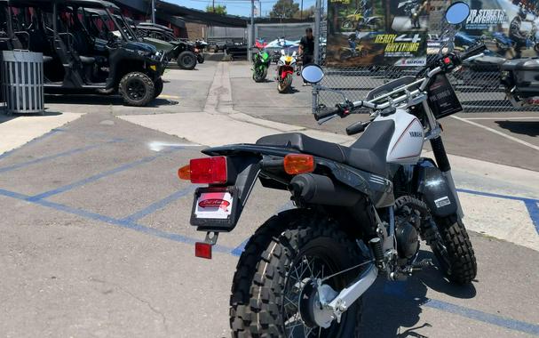 2025 Yamaha TW200 CA