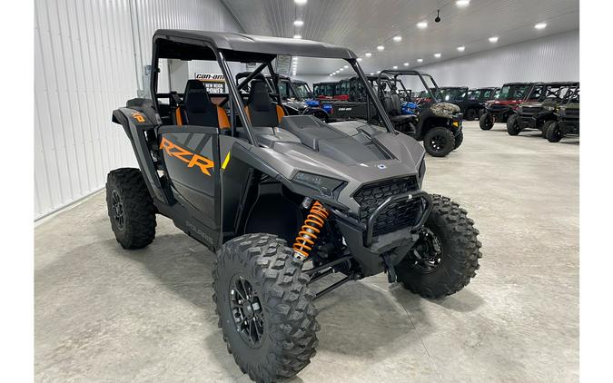 2024 Polaris Industries RZR XP 1000 PREMIUM - M TITANIUM, O BLACK Premium