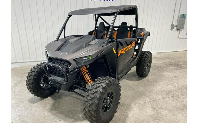 2024 Polaris Industries RZR XP 1000 PREMIUM - M TITANIUM, O BLACK Premium