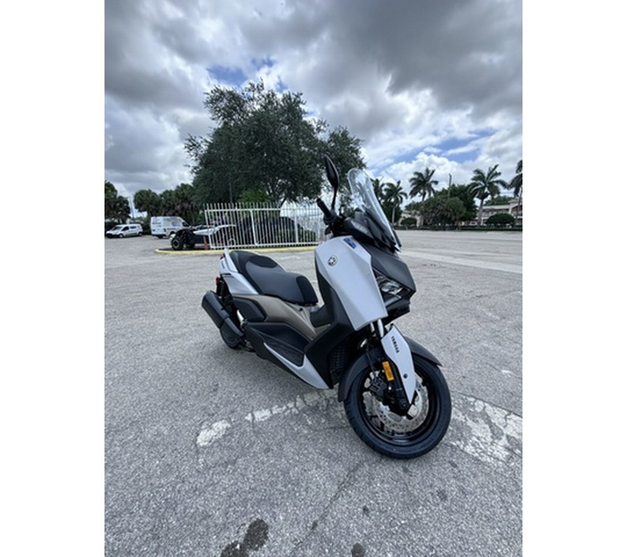 2024 Yamaha XMAX