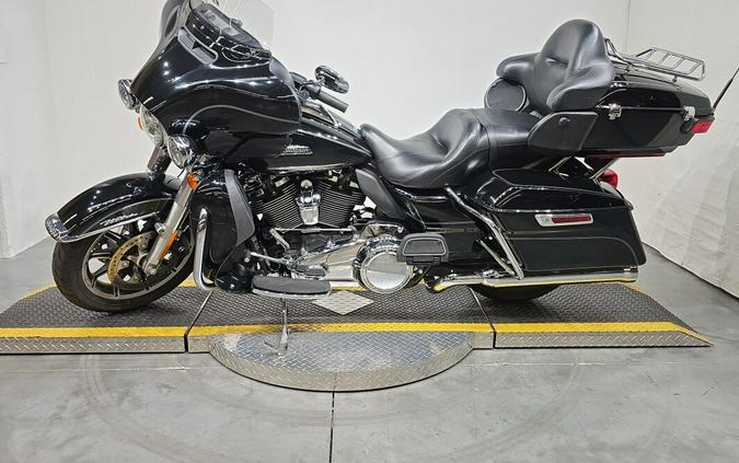 FLHTCU 2017 Electra Glide® Ultra Classic®