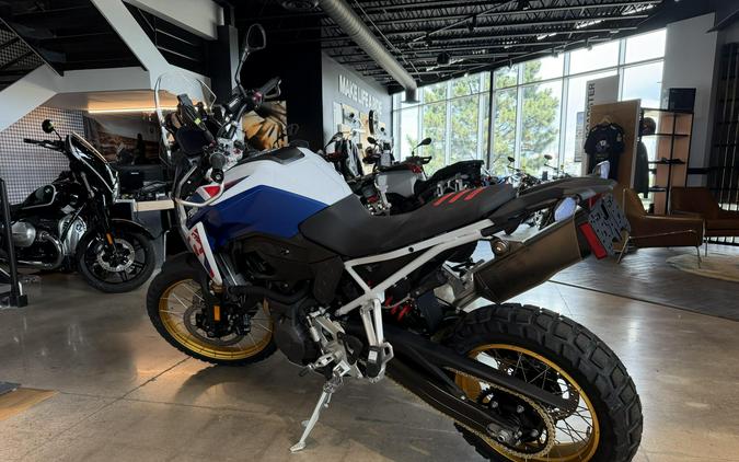 2026 F 900 GS