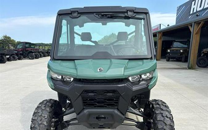 2026 Can-Am Defender DPS CAB