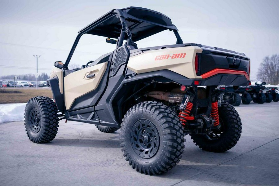 2023 Can-Am® Commander XT-P