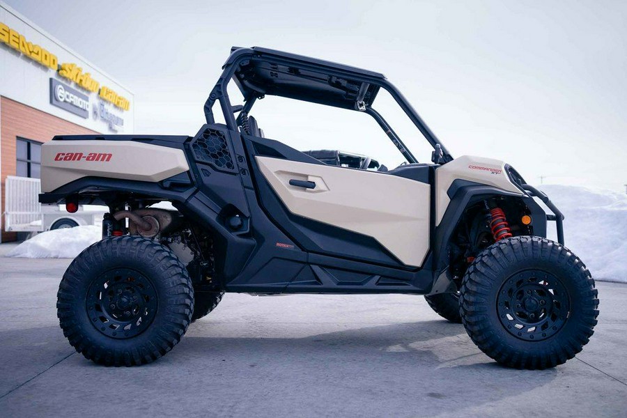 2023 Can-Am® Commander XT-P