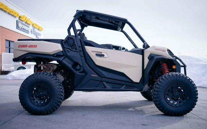 2023 Can-Am® Commander XT-P