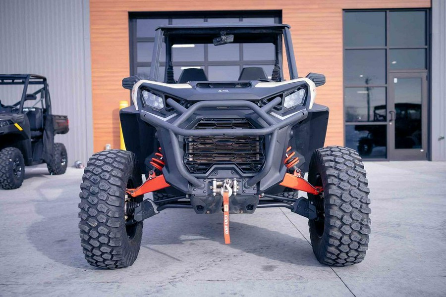 2023 Can-Am® Commander XT-P