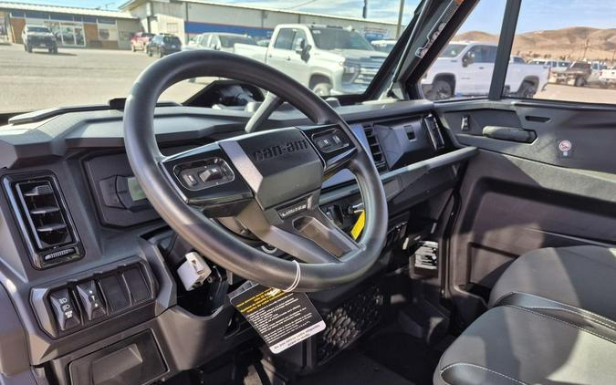 2026 Can-Am® Defender Limited HD11