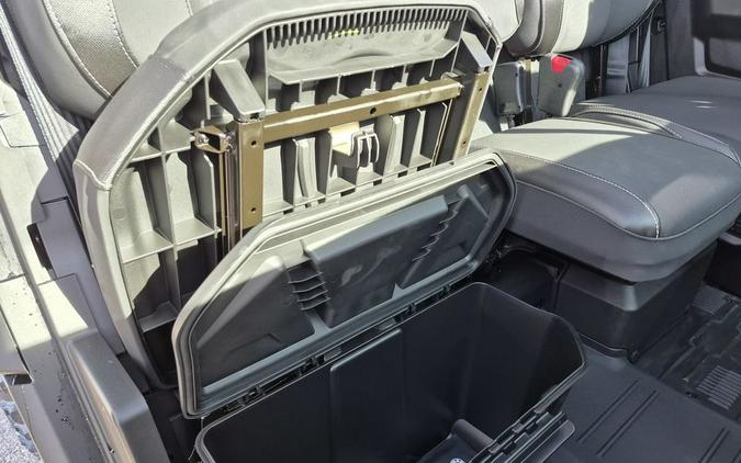 2026 Can-Am® Defender Limited HD11