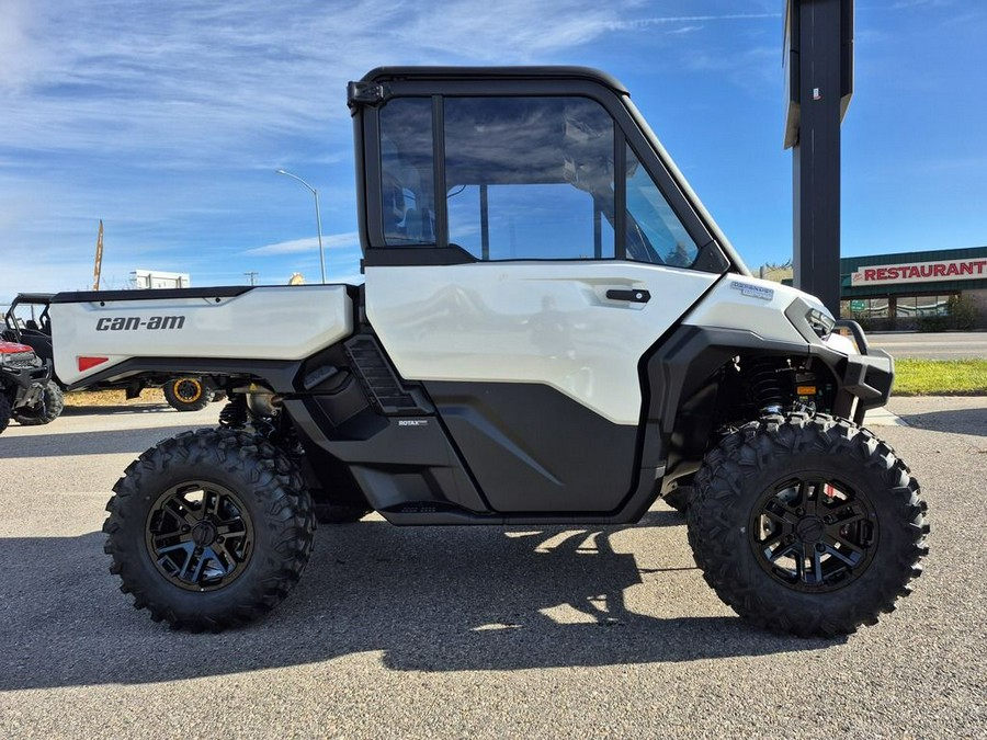 2026 Can-Am® Defender Limited HD11