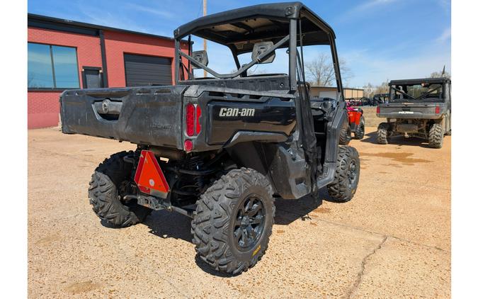 2023 Can-Am DEFENDER XT HD10