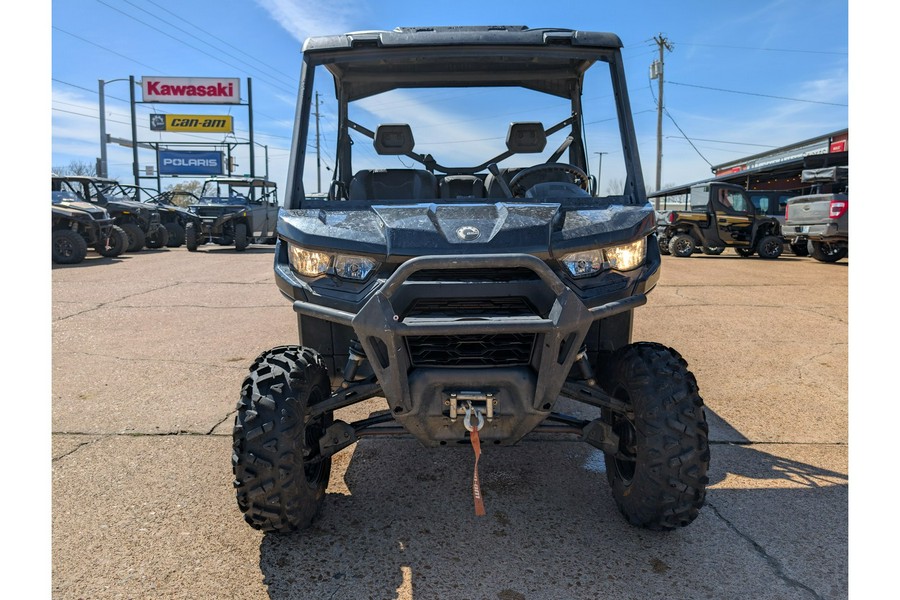 2023 Can-Am DEFENDER XT HD10