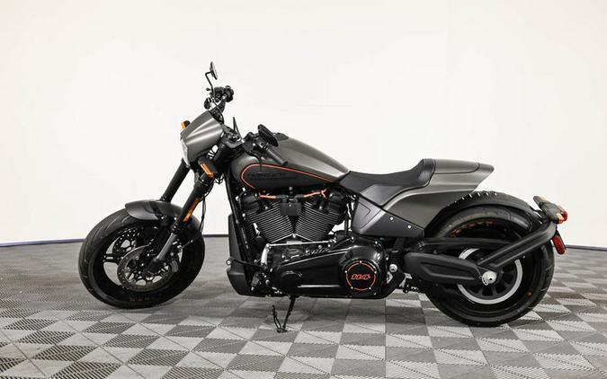 2019 Harley-Davidson® FXDRS - FXDR™ 114