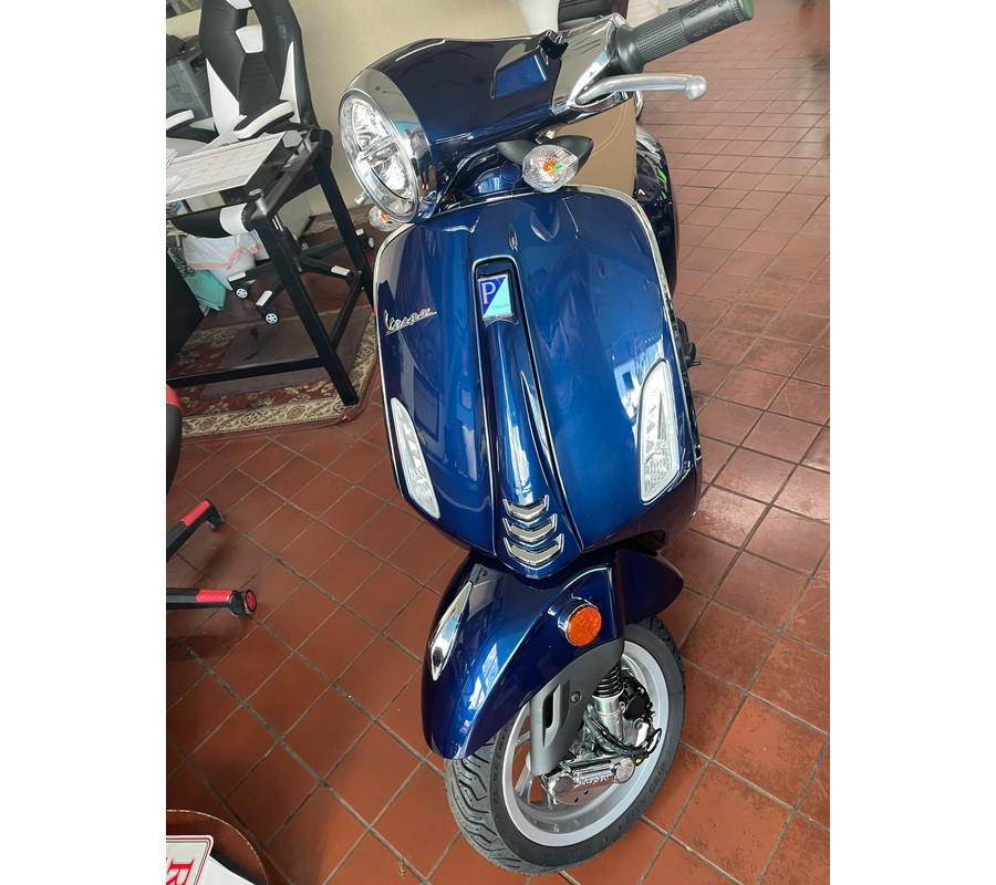 2023 VESPA Primavera 50