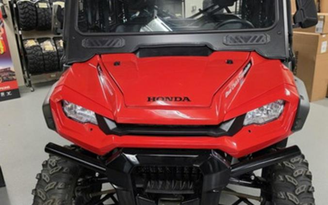 2025 Honda Pioneer 1000-6 Deluxe Crew