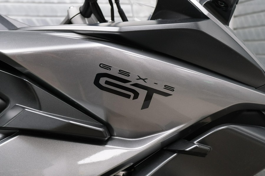2025 SUZUKI GSX-S1000GT